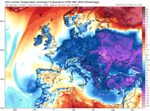 Estimarea abaterilor termice pentru seara zilei de duminica. Vremea va fi deosebit de rece pentru aceasta perioada, cu abateri negative de pana la 10-15 grade Celsius in nordul Moldovei. Sursa: tropicaltidbits.com, model GFS.