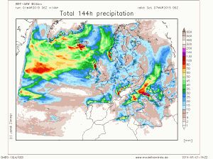 precipitatii acumulate pana vineri. Sursa: model WRF Modellzentrale