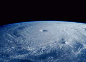 Taifunul Maysak văzut de pe Stația Spațială Internațională. Sursa: Wikipedia.